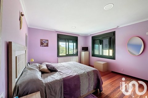 Продажа дома в Понтеведра, Испания 4 спальни, 331м2 №153261 - фото 12