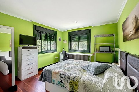 Продажа дома в Понтеведра, Испания 4 спальни, 331м2 №153261 - фото 21