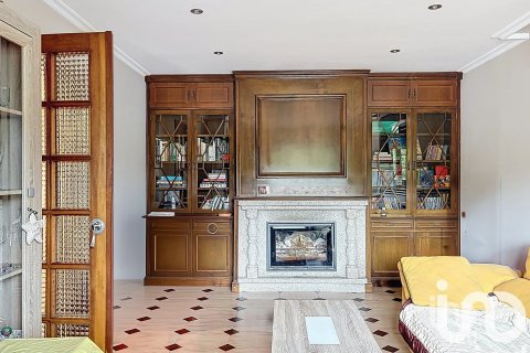 Продажа дома в Понтеведра, Испания 4 спальни, 331м2 №153261 - фото 7