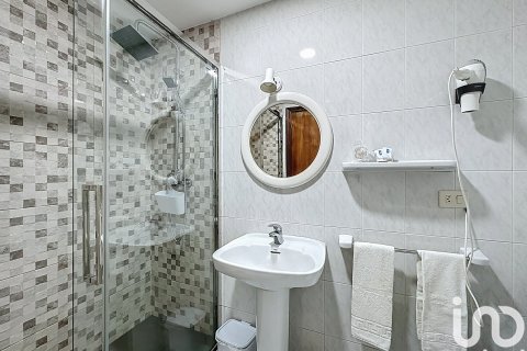 Hotelli myytävänä Raxo, Pontevedra, Espanja, 49 makuuhuonetta, 1663 m2 No. 153260 - kuva 14