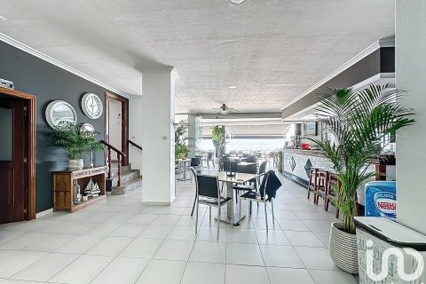 Hotelli myytävänä Raxo, Pontevedra, Espanja, 49 makuuhuonetta, 1663 m2 No. 153260 - kuva 25