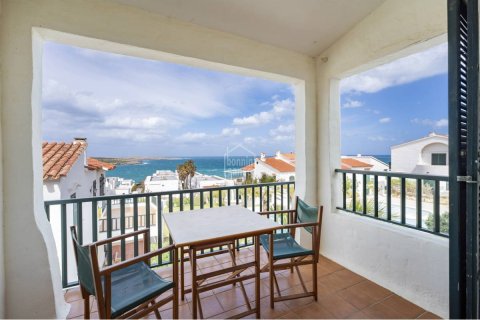 Apartamento en venta en Es Mercadal, Menorca, España 3 dormitorios, 64 m2 No. 167678 - foto 2