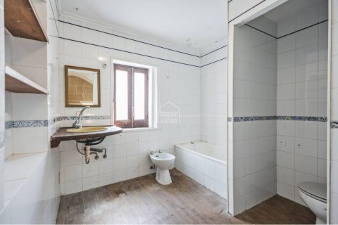 Townhouse for sale in Mahon, Menorca, Spain 3 bedrooms, 173 sq.m. No. 167676 - photo 10
