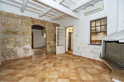 Townhouse for sale in Mahon, Menorca, Spain 3 bedrooms, 173 sq.m. No. 167676 - photo 6
