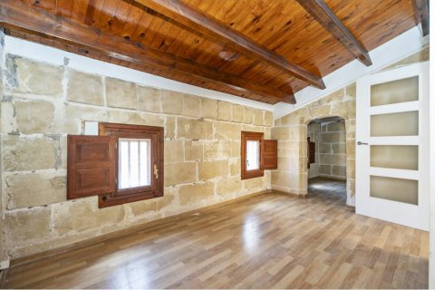 Townhouse for sale in Mahon, Menorca, Spain 3 bedrooms, 173 sq.m. No. 167676 - photo 11