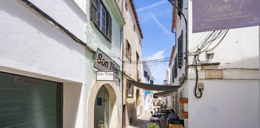 Townhouse in Mahon, Menorca, Spain 3 bedrooms, 173 sq.m. No. 167676