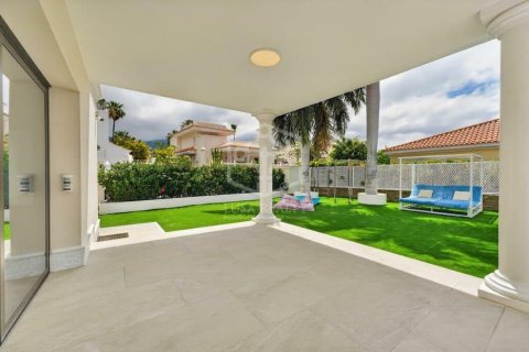 Villa in vendita a Adeje, Tenerife, Spagna 4 camere da letto, 463 mq. N° 167679 - foto 15