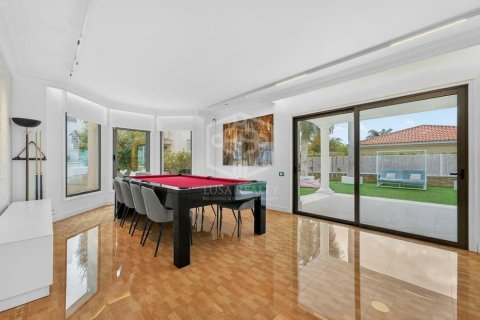 Villa in vendita a Adeje, Tenerife, Spagna 4 camere da letto, 463 mq. N° 167679 - foto 12