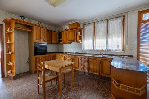 Villa till salu i Monovar, Alicante, Spanien 6 sovrum,  Nr. 155783 - foto 13