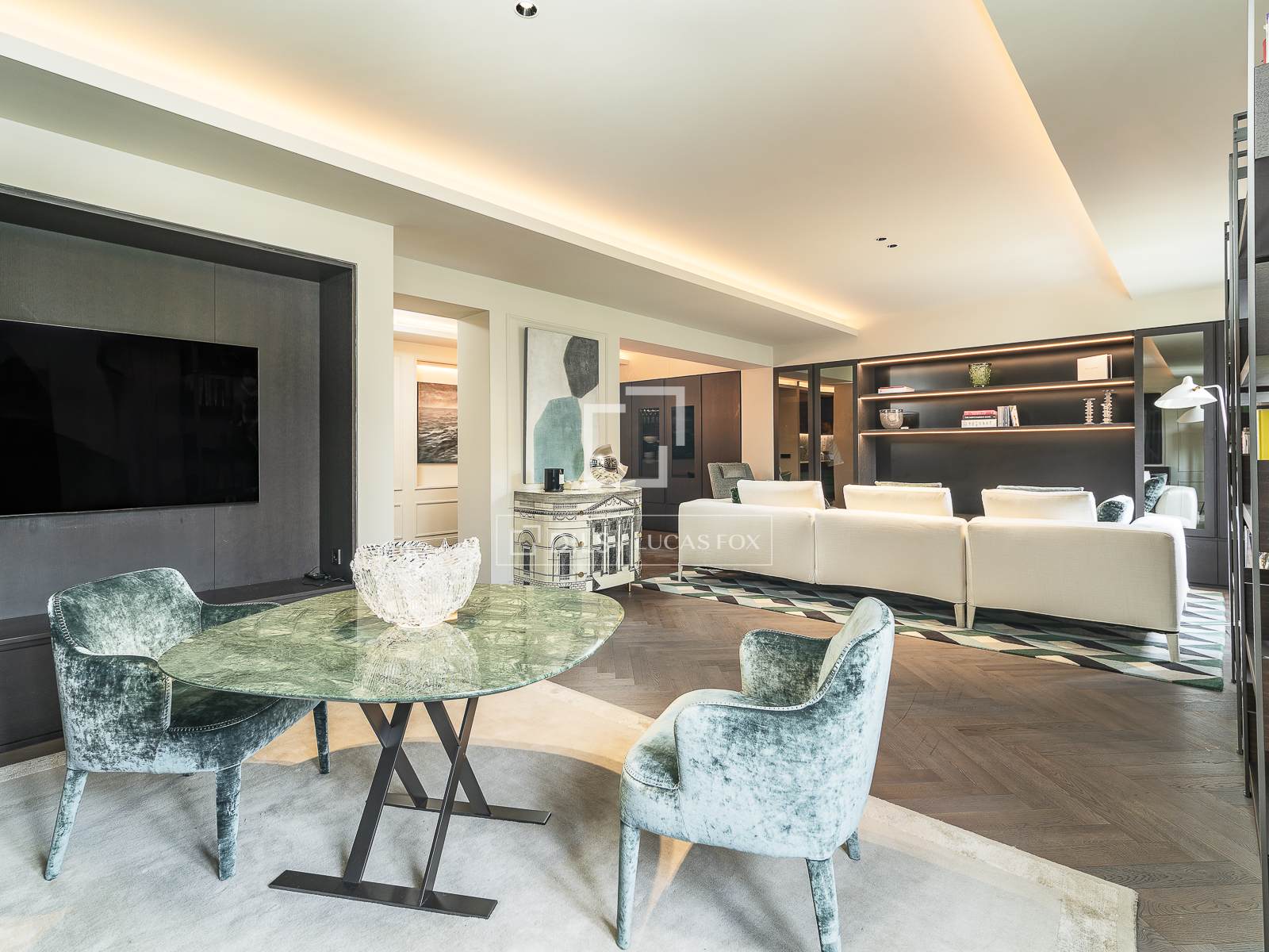 Huoneisto Barcelona, Espanja 3 makuuhuonetta, 218 m2 No. 192590