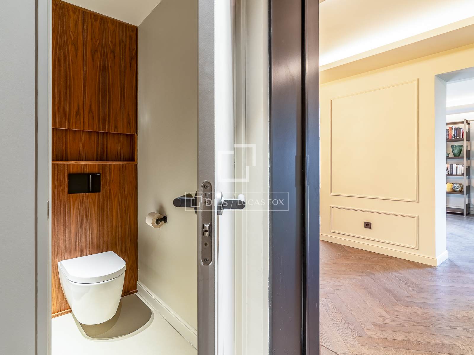 Huoneisto Barcelona, Espanja 3 makuuhuonetta, 218 m2 No. 192590