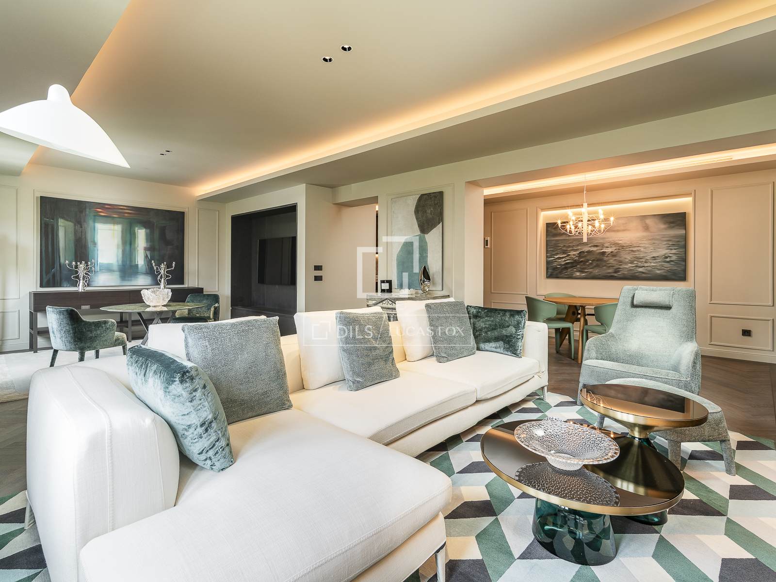 Huoneisto Barcelona, Espanja 3 makuuhuonetta, 218 m2 No. 192590