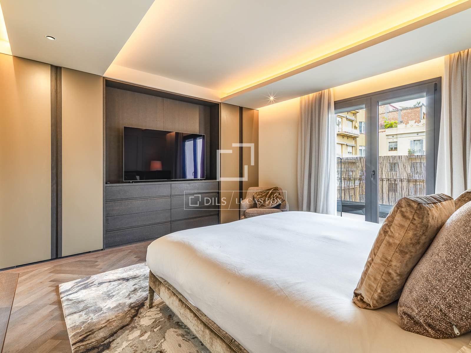 Huoneisto Barcelona, Espanja 3 makuuhuonetta, 218 m2 No. 192590