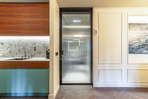 Wohnung zum Verkauf in Barcelona, Spanien 3 Schlafzimmer, 218 m2 Nr. 192590 - Foto 12