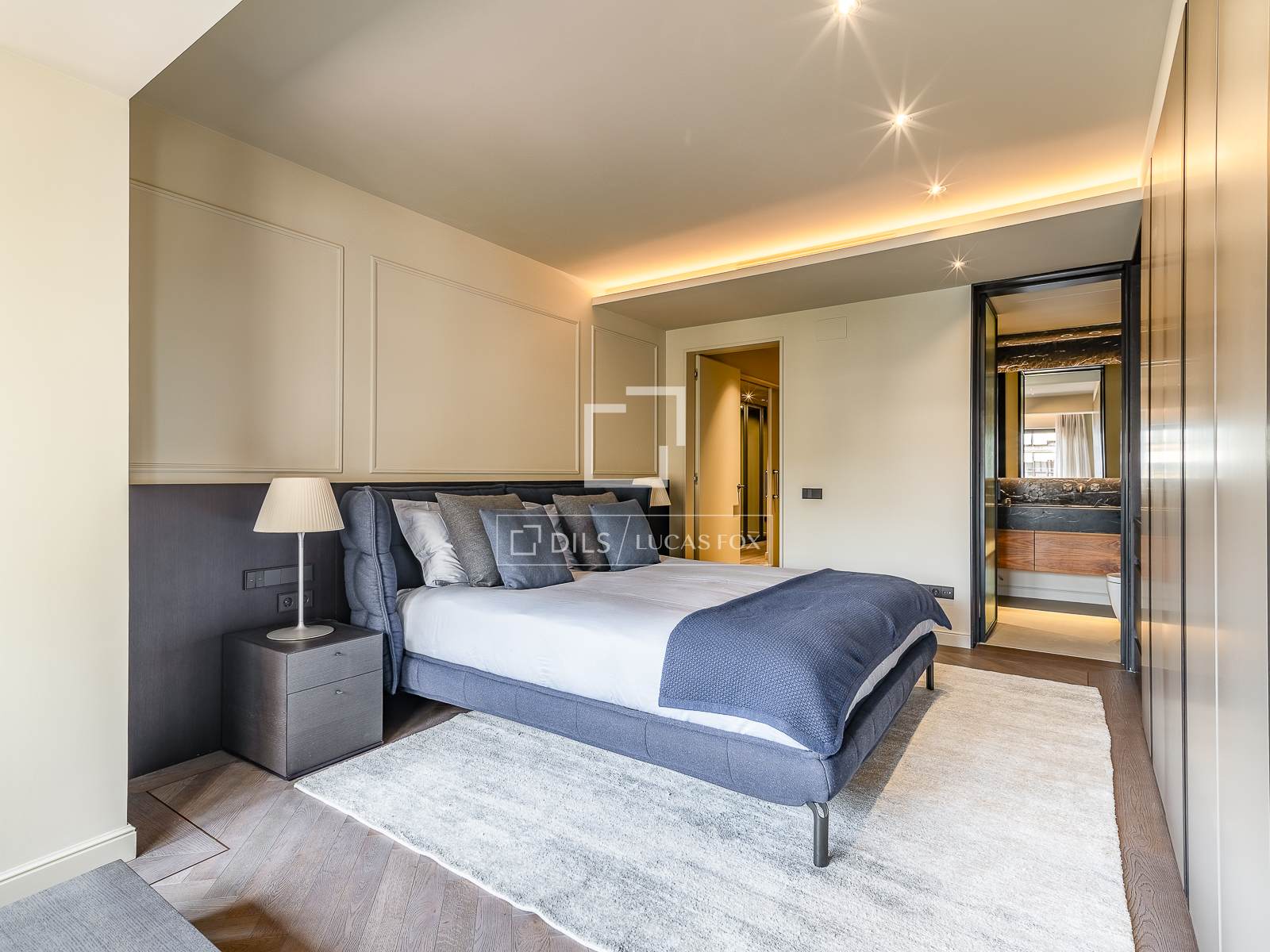 Huoneisto Barcelona, Espanja 3 makuuhuonetta, 218 m2 No. 192590