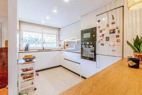 Villa zum Verkauf in Sitges, Barcelona, Spanien 5 Schlafzimmer, 187 m2 Nr. 192593 - Foto 7