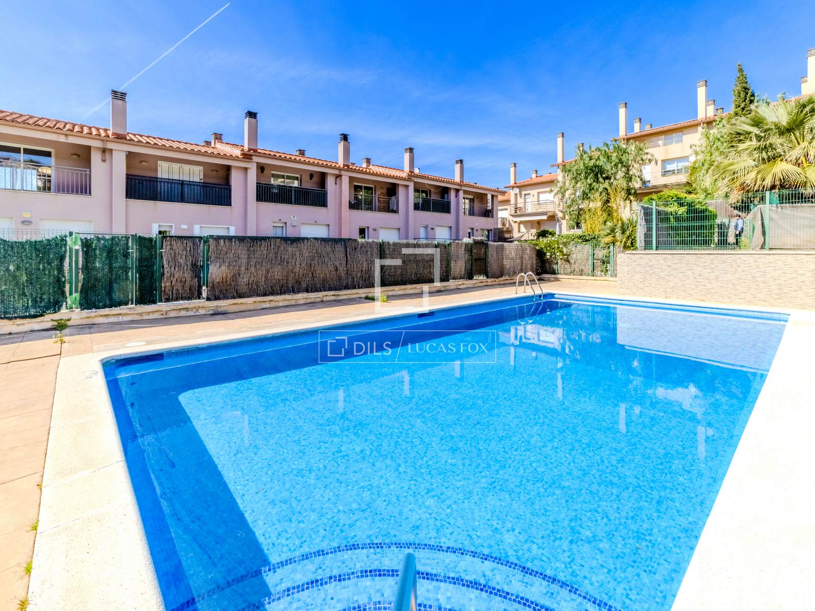 Villa a Sitges, Barcelona, Spagna 5 camere da letto, 187 mq. N° 192593
