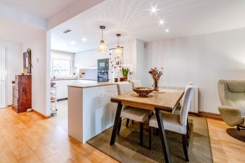Villa zum Verkauf in Sitges, Barcelona, Spanien 5 Schlafzimmer, 187 m2 Nr. 192593 - Foto 9