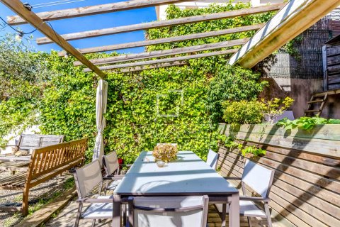 Villa zum Verkauf in Sitges, Barcelona, Spanien 5 Schlafzimmer, 187 m2 Nr. 192593 - Foto 3
