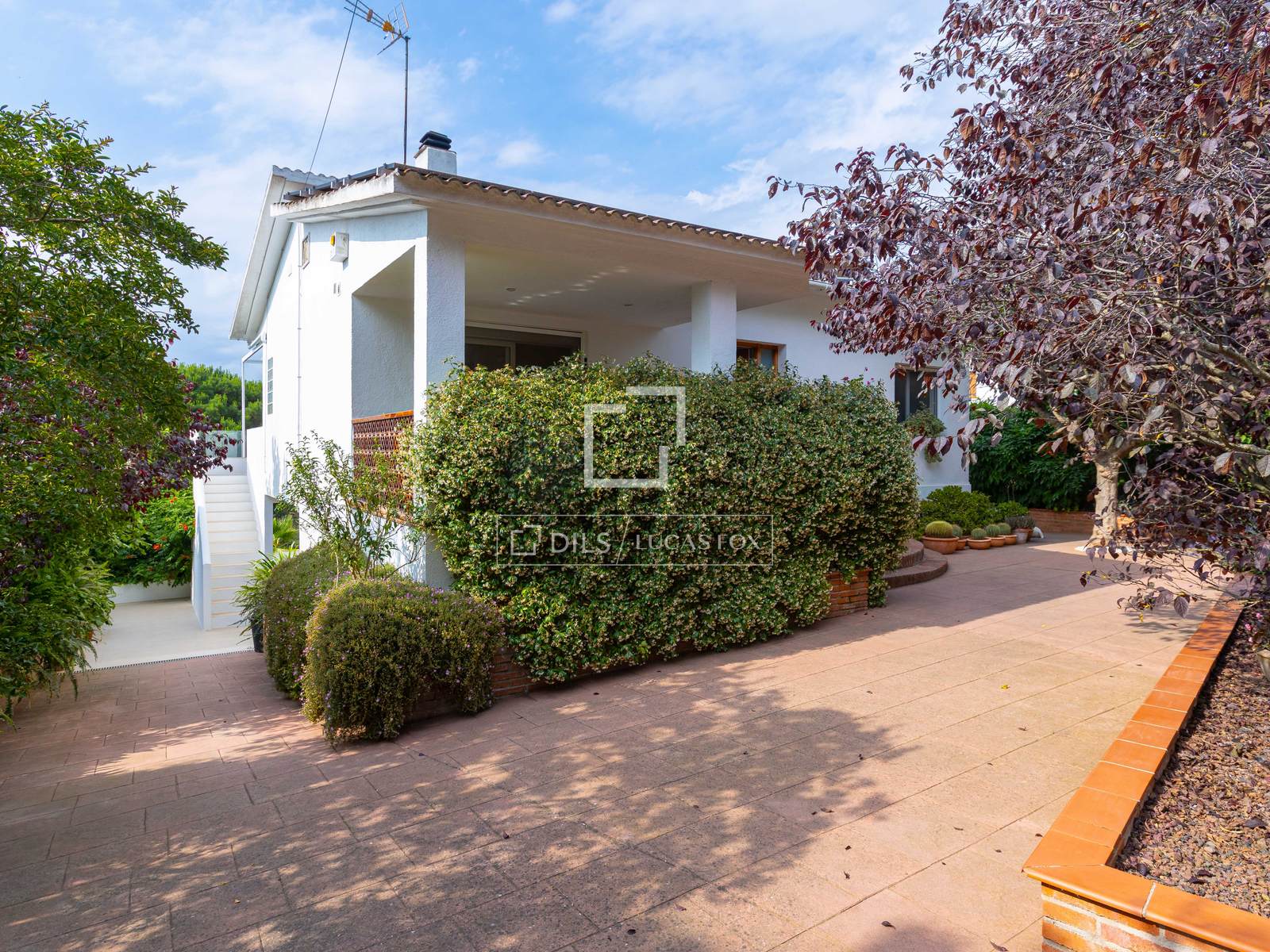 Villa in Vallromanes, Barcelona, Spain 3 bedrooms, 224 sq.m. No. 192588