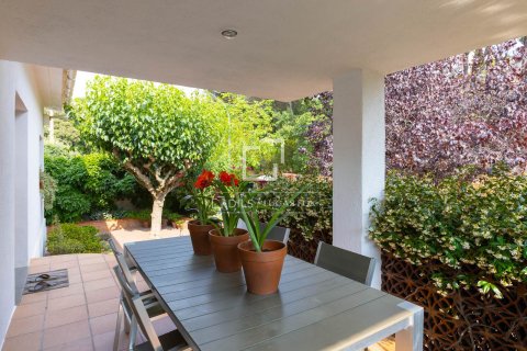 Villa for sale in Vallromanes, Barcelona, Spain 3 bedrooms, 224 sq.m. No. 192588 - photo 23