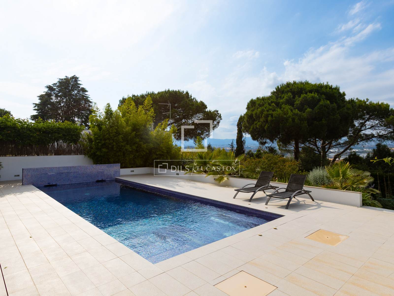 Villa in Vallromanes, Barcelona, Spain 3 bedrooms, 224 sq.m. No. 192588