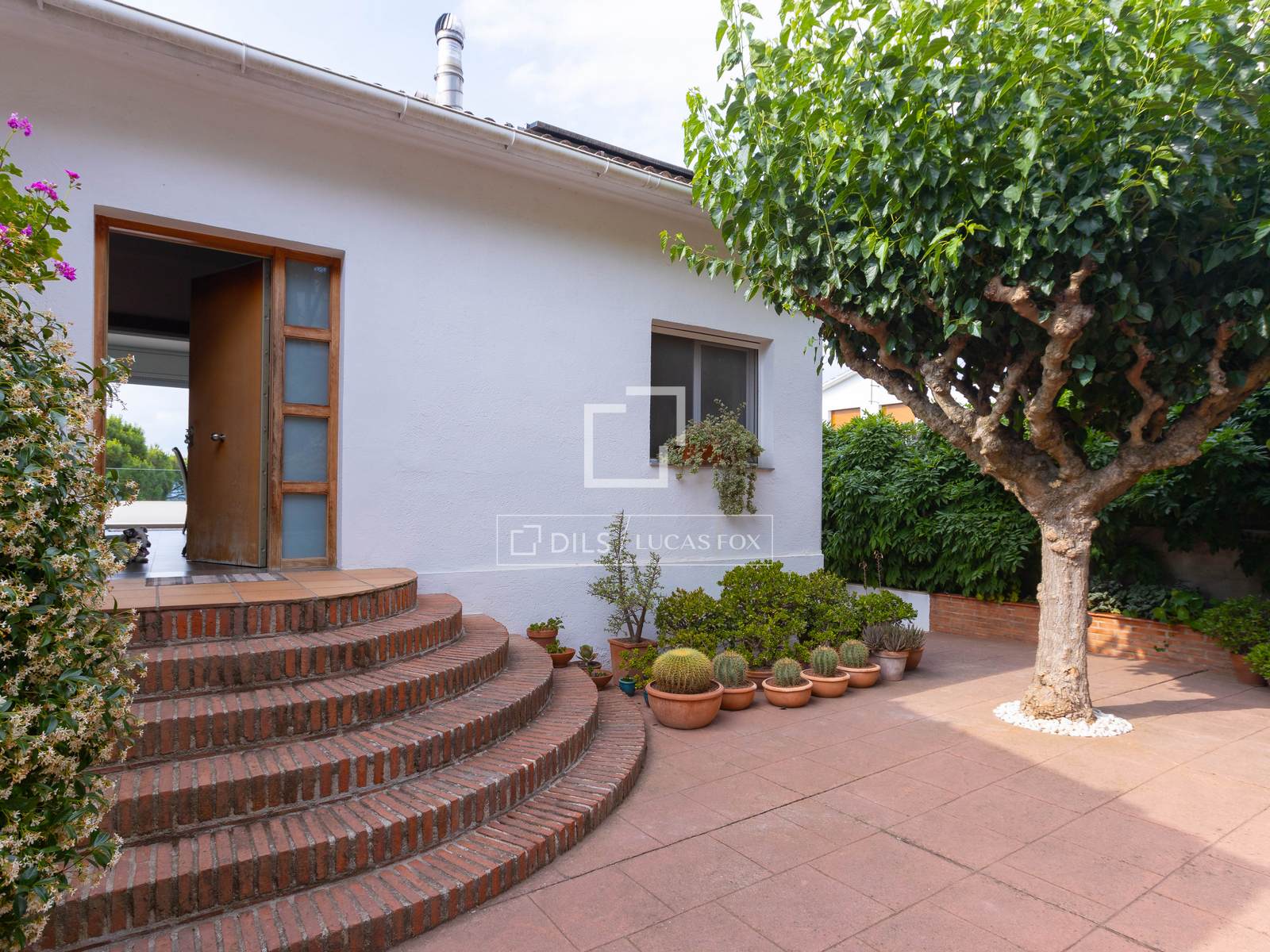 Villa in Vallromanes, Barcelona, Spain 3 bedrooms, 224 sq.m. No. 192588