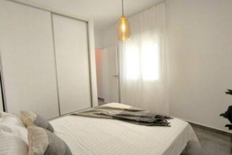 Villa for sale Urbanizacion Las Filipinas, Alicante, Spain 4 bedrooms, 171 sq.m. No. 113500 - photo 6