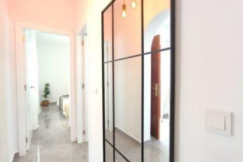 Villa for sale Urbanizacion Las Filipinas, Alicante, Spain 4 bedrooms, 171 sq.m. No. 113500 - photo 9