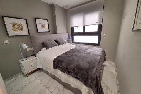 Apartment for sale Torrevieja, Alicante, Spain 2 bedrooms, 77 sq.m. No. 113501 - photo 15