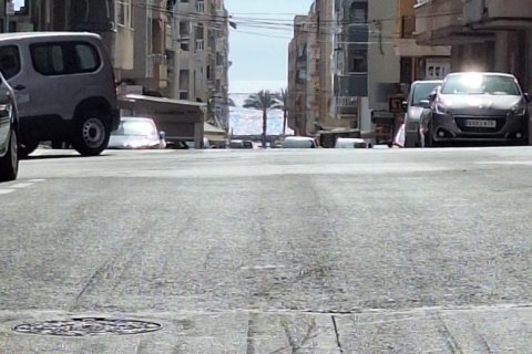 Apartment for sale Torrevieja, Alicante, Spain 2 bedrooms, 77 sq.m. No. 113501 - photo 4