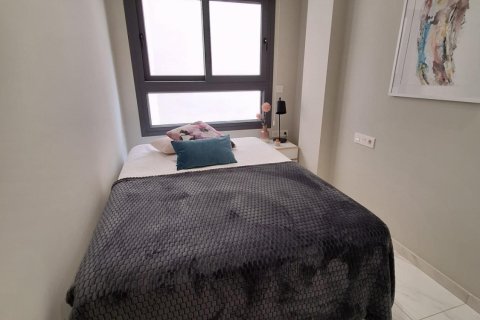 Apartment for sale Torrevieja, Alicante, Spain 2 bedrooms, 77 sq.m. No. 113501 - photo 20
