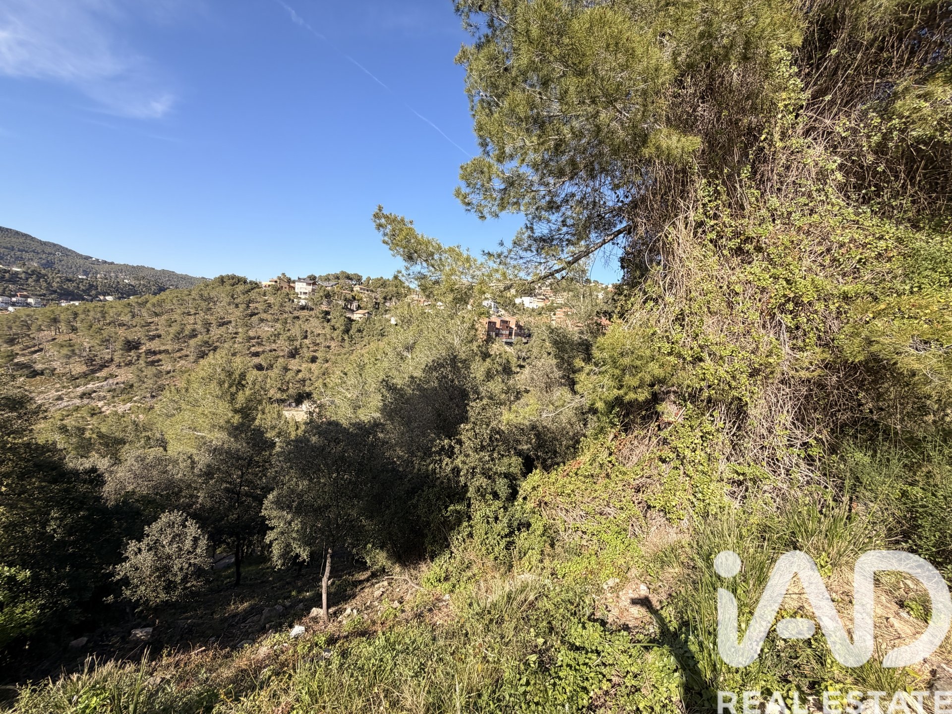 Tomt i Vallirana, Barcelona, Spanien 587 kvm. Nr. 184943