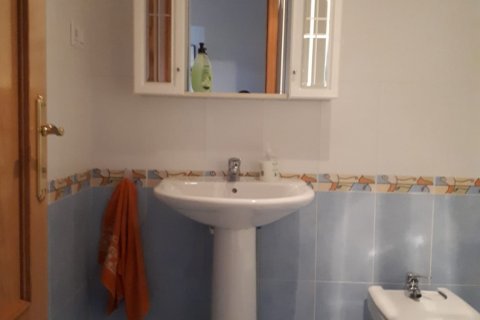 Продажа квартиры в Виллакиламбре, Леон, Испания 1 спальня, 80м2 №184938 - фото 7