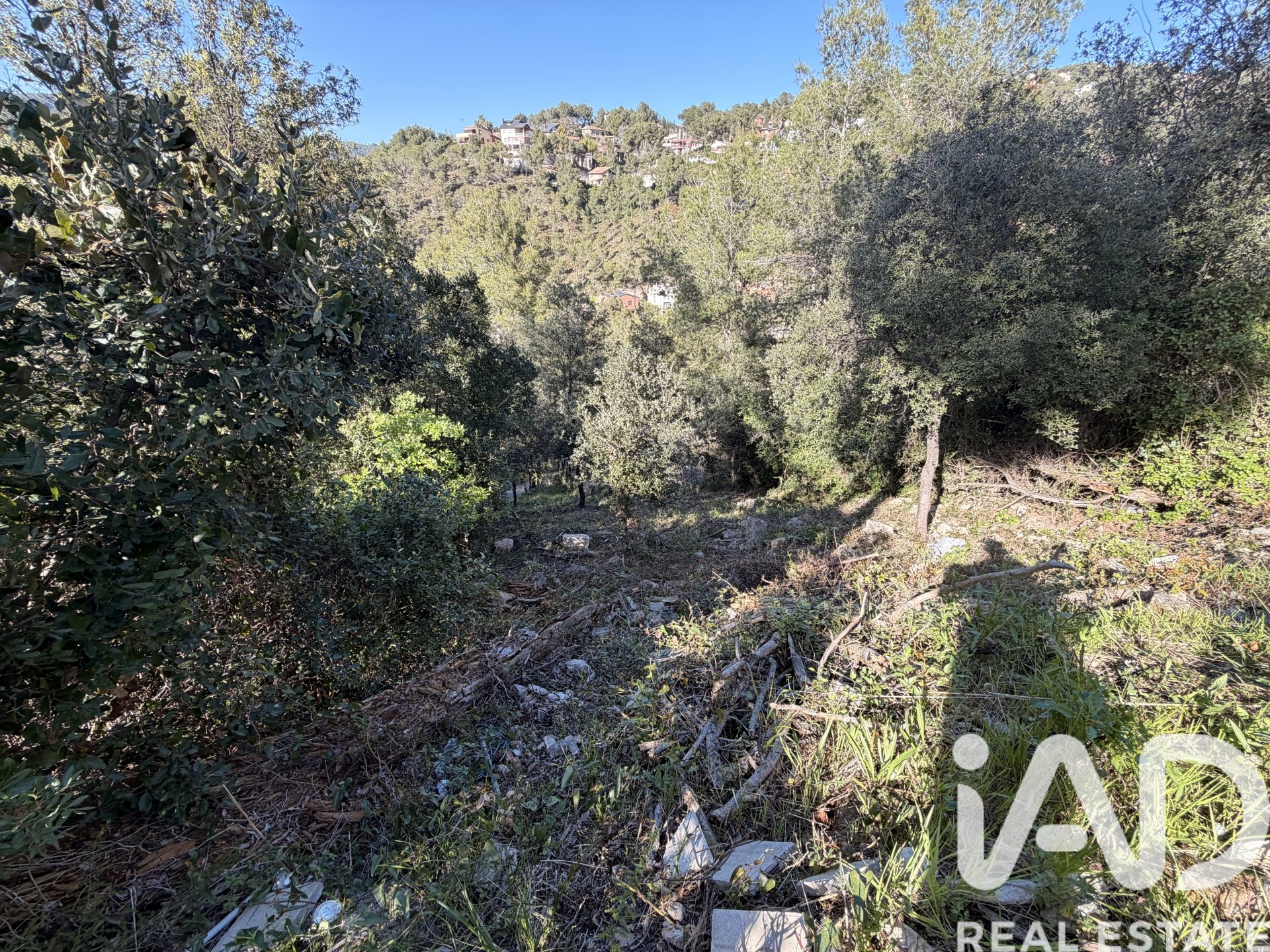 Terreno a Vallirana, Barcelona, Spagna 528 mq. N° 184942