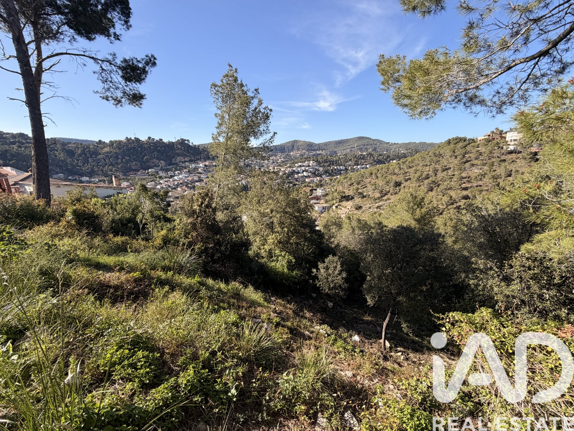 Terreno a Vallirana, Barcelona, Spagna 528 mq. N° 184942