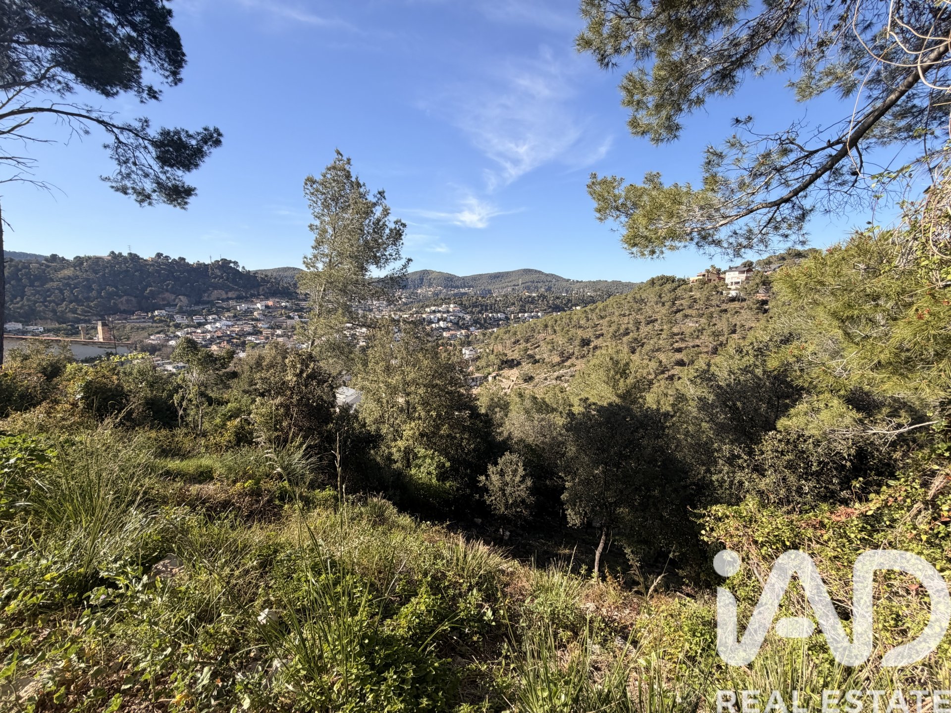 Terreno a Vallirana, Barcelona, Spagna 528 mq. N° 184942