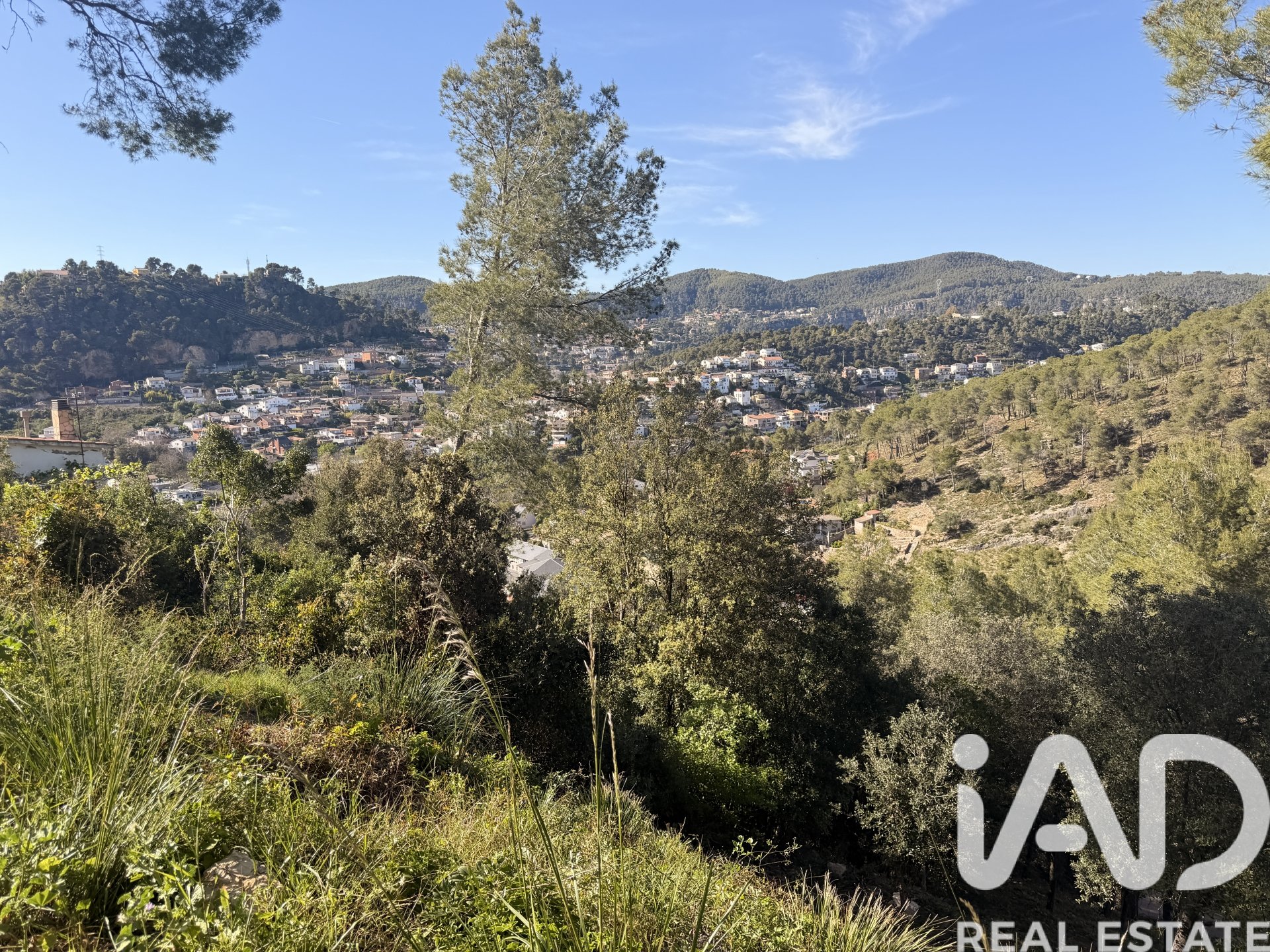 Terreno a Vallirana, Barcelona, Spagna 528 mq. N° 184942