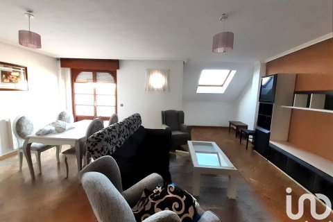 Apartment for sale in La Baneza, Leon, Spain 3 bedrooms, 127 sq.m. No. 186135 - photo 7