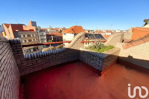 Apartment for sale in La Baneza, Leon, Spain 3 bedrooms, 127 sq.m. No. 186135 - photo 8
