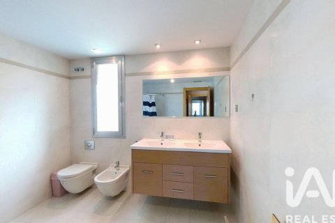 Villetta a schiera in vendita a El Vendrell, Tarragona, Spagna 3 camere da letto, 262 mq. N° 173277 - foto 29