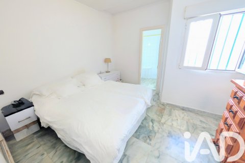 Apartment for sale in Adeje, Tenerife, Spain 2 bedrooms, 74 sq.m. No. 173280 - photo 17