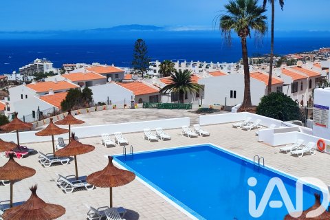 Apartment for sale in Adeje, Tenerife, Spain 2 bedrooms, 74 sq.m. No. 173280 - photo 2