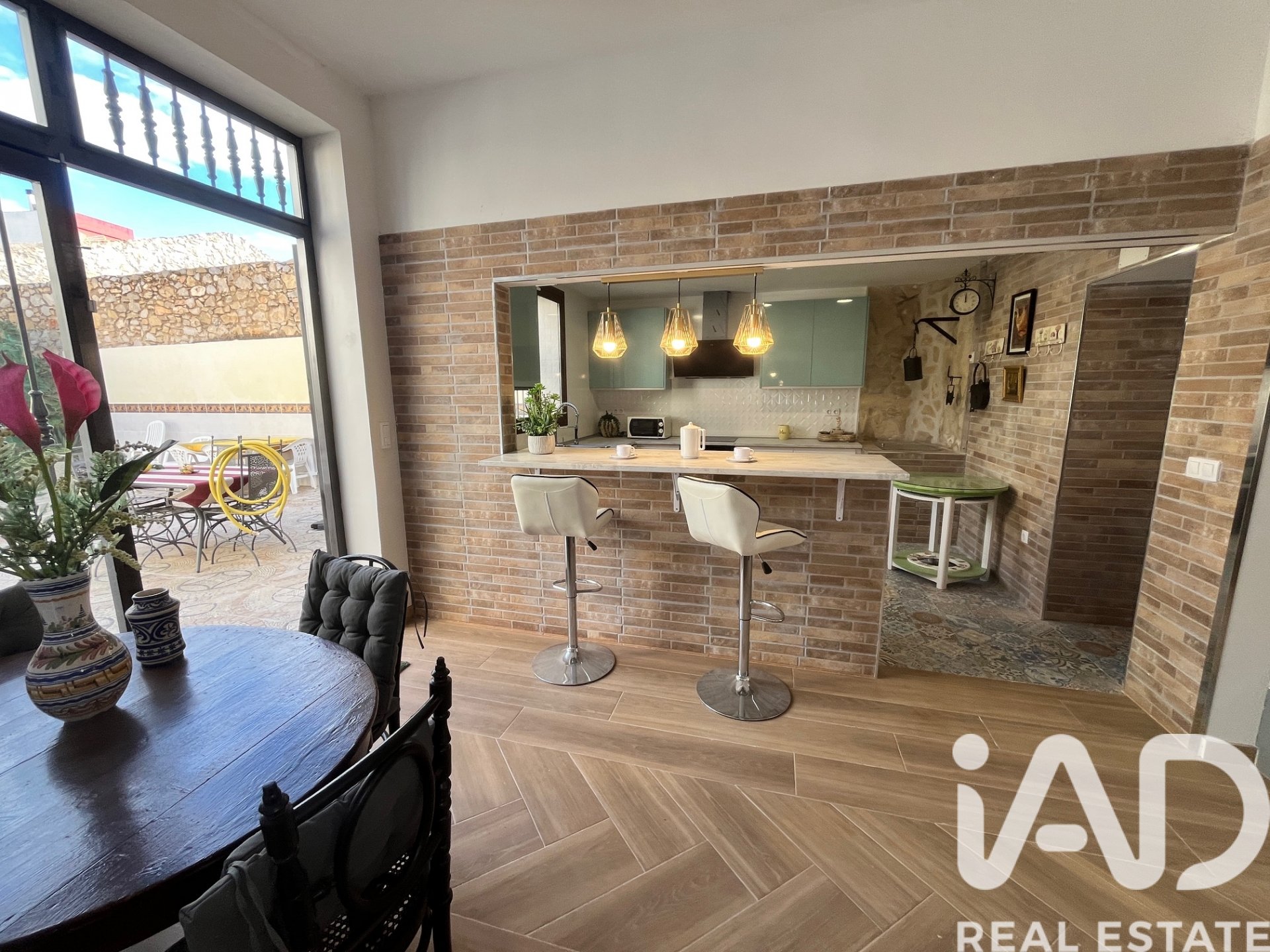 House in Oropesa del Mar, Castellon, Spain 9 bedrooms, 450 sq.m. No. 173281