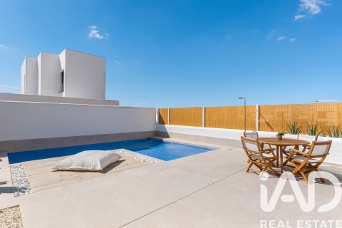 Lägenhet till salu i Los Alcazares, Murcia, Spanien 3 sovrum, 112.85 kvm. Nr. 152669 - foto 2