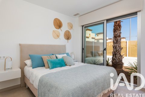 Lägenhet till salu i Los Alcazares, Murcia, Spanien 3 sovrum, 112.85 kvm. Nr. 152669 - foto 7