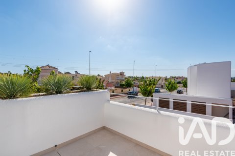 Lägenhet till salu i Los Alcazares, Murcia, Spanien 3 sovrum, 112.85 kvm. Nr. 152669 - foto 18