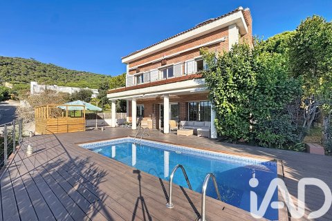 Продажа дома в Тейя, Барселона, Испания 6 спален, 354м2 №152665 - фото 4