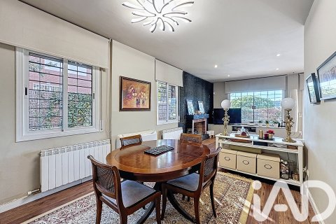 Продажа дома в Тейя, Барселона, Испания 6 спален, 354м2 №152665 - фото 12