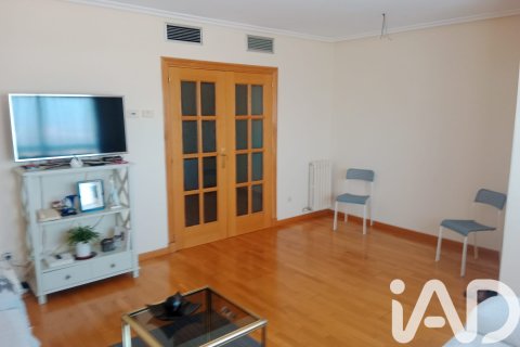 Продажа пентхауса в Сарагоса, Испания 5 спален, 180м2 №152668 - фото 5